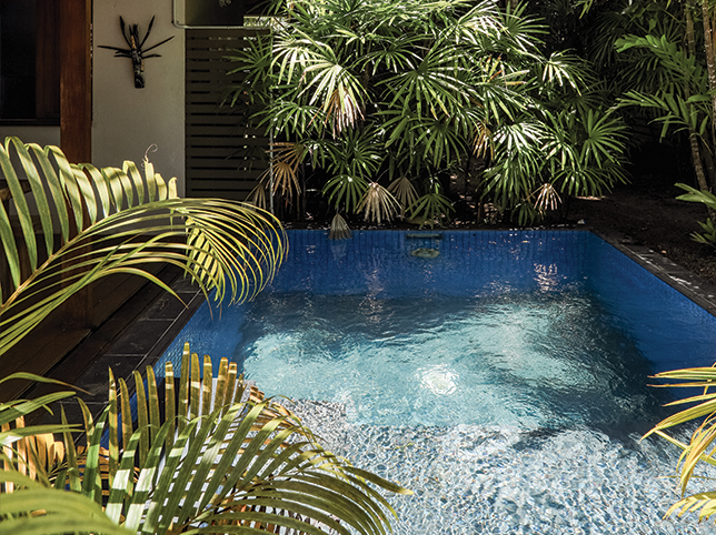 private room pool